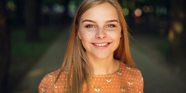 girl-1867092_640